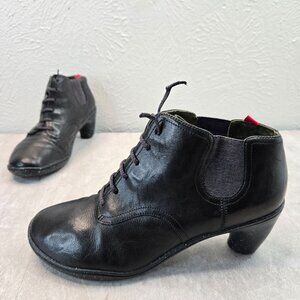 Camper Ankle Booties Black Leather Lace Up Victorian Granny Block Heel Boots